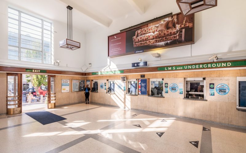 07-richmond-booking-hall-nw-1